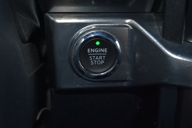 Used 2022 Ford F150 Lariat w/ Equipment Group 502A High image 24