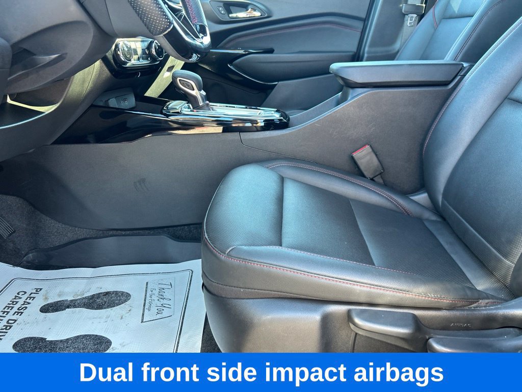 Used 2024 Chevrolet Trax RS w/ Sunroof Package FWD image 13