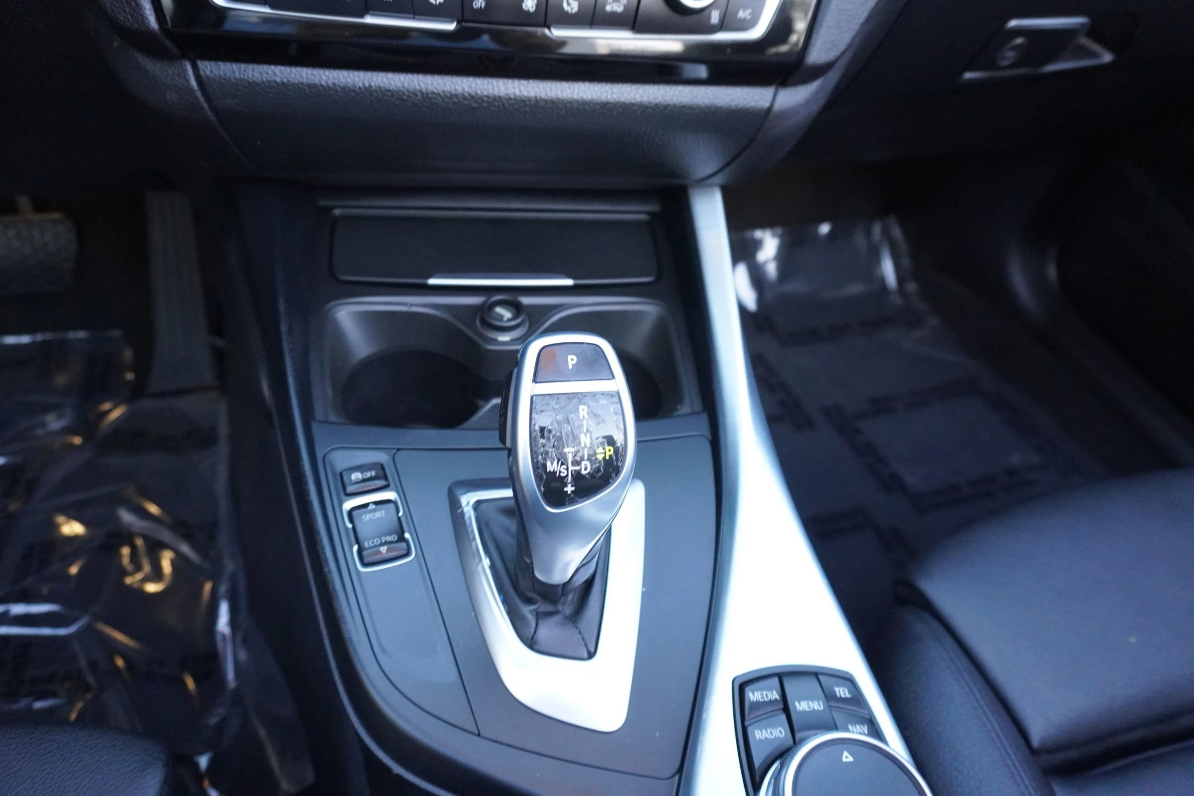 Used 2016 BMW 228i Convertible image 16