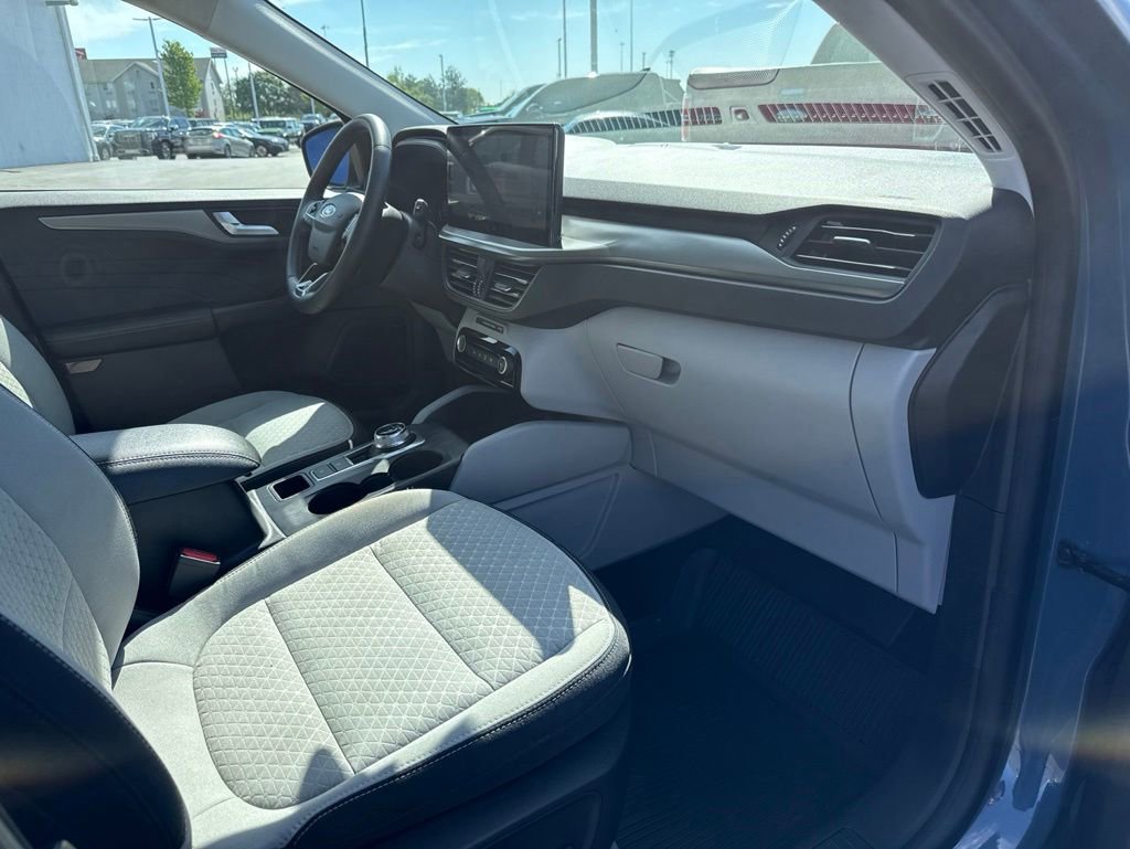 Used 2023 Ford Escape Active w/ Tech Pack #2 AWD/4WD image 27