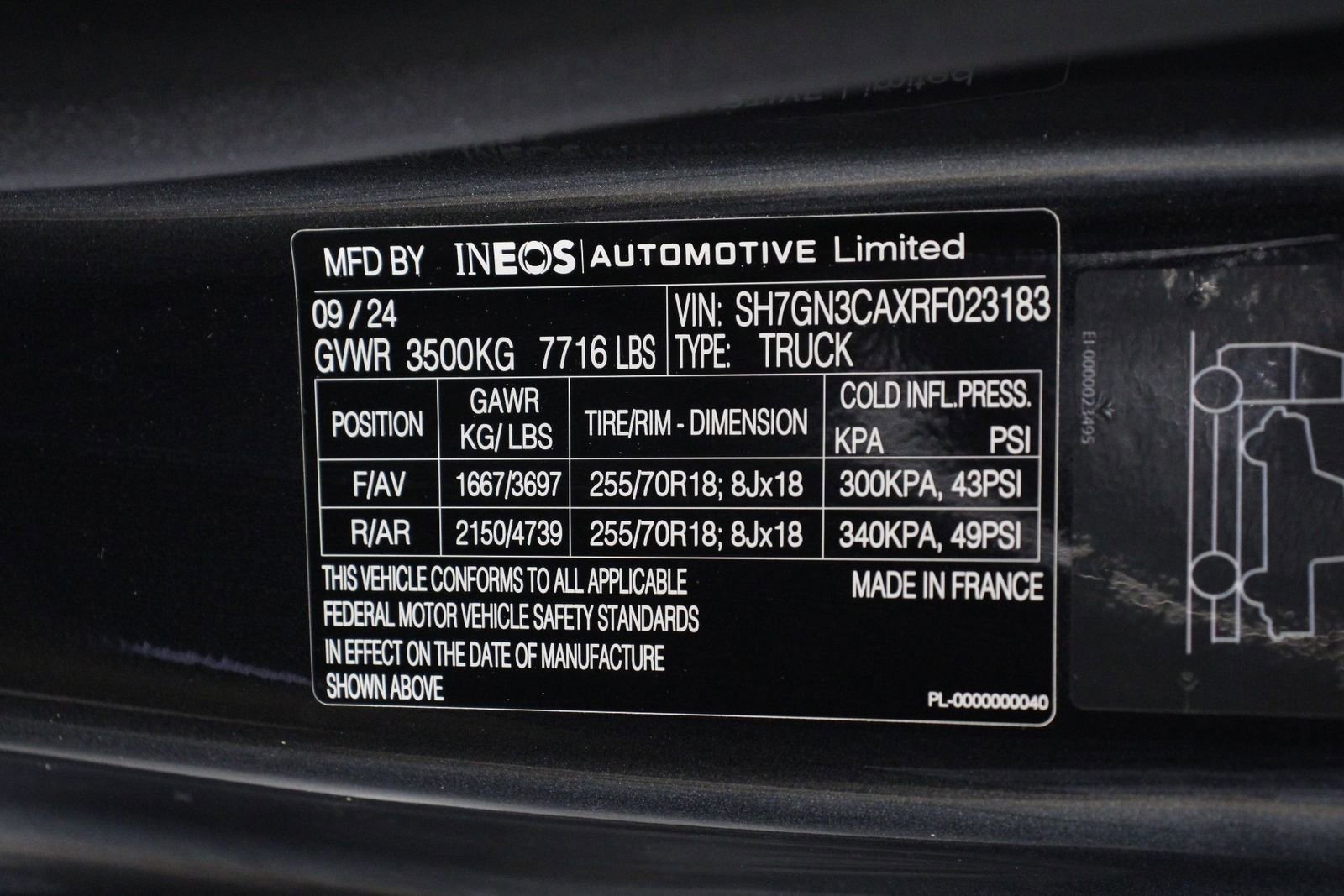 Used 2024 INEOS Grenadier Fieldmaster Edition image 15