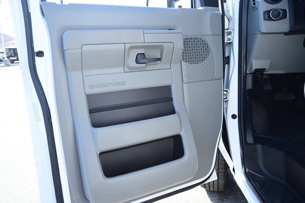 Used 2023 Ford E-350 and Econoline 350 Super Duty w/ Power Windows & Locks Group RWD image 25