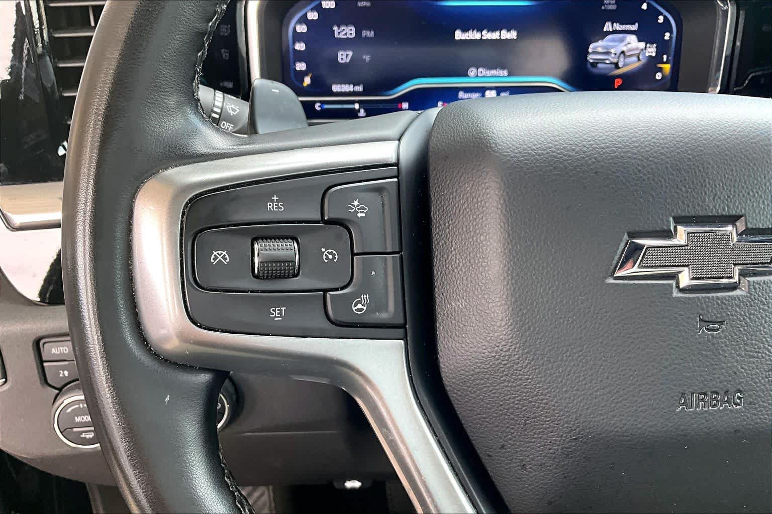 Used 2024 Chevrolet Silverado 1500 RST w/ Z71 Off-Road Package AWD/4WD image 23