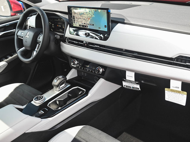New 2025 Mitsubishi Outlander SE AWD/4WD image 32