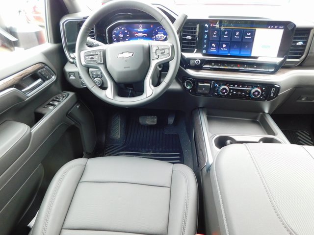 New 2025 Chevrolet Silverado 3500 LTZ w/ LTZ Convenience Package image 21