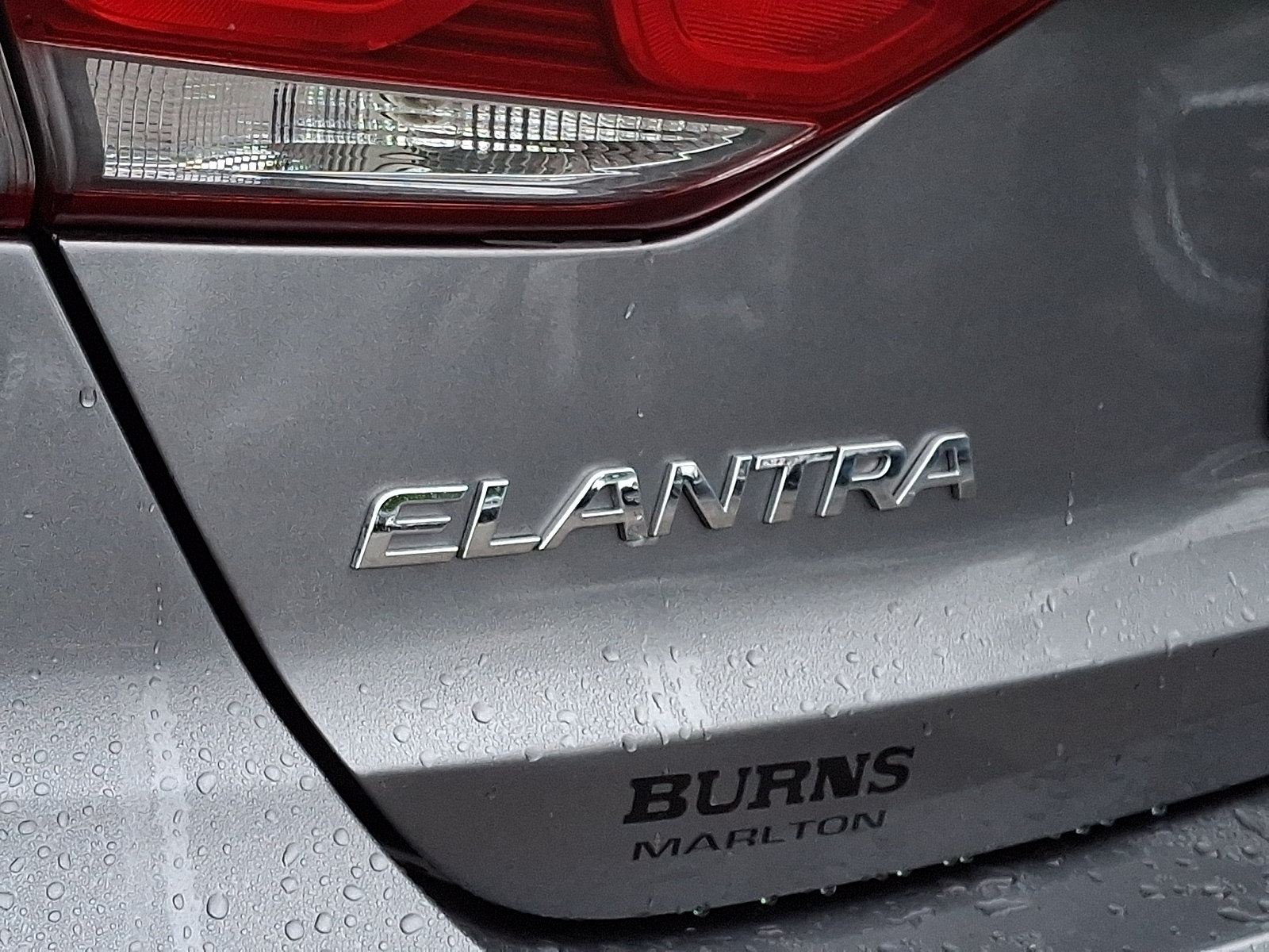 Used 2018 Hyundai Elantra SEL FWD image 28