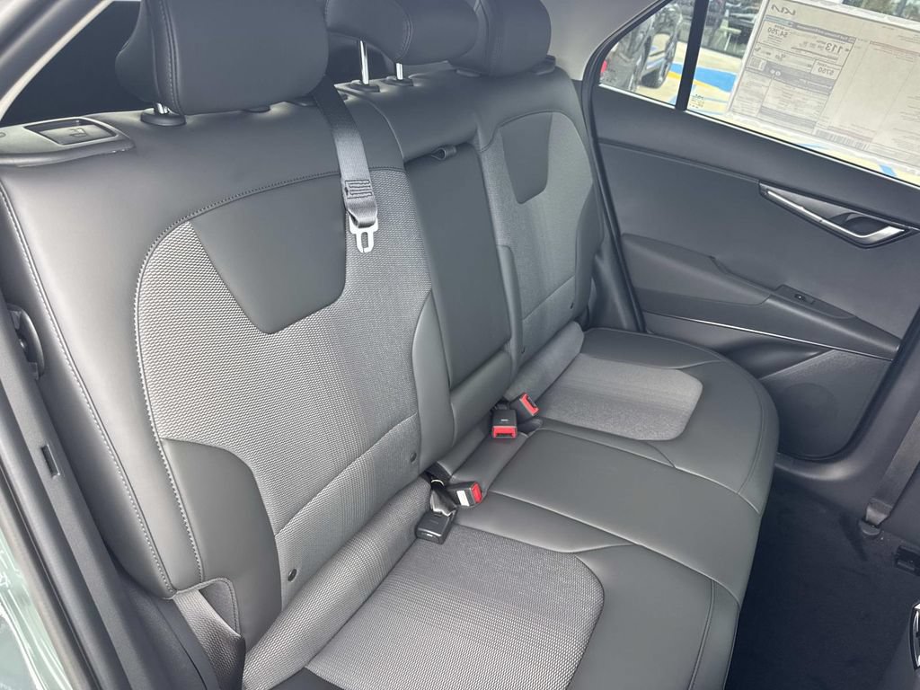 New 2026 Kia Niro Wind FWD image 12