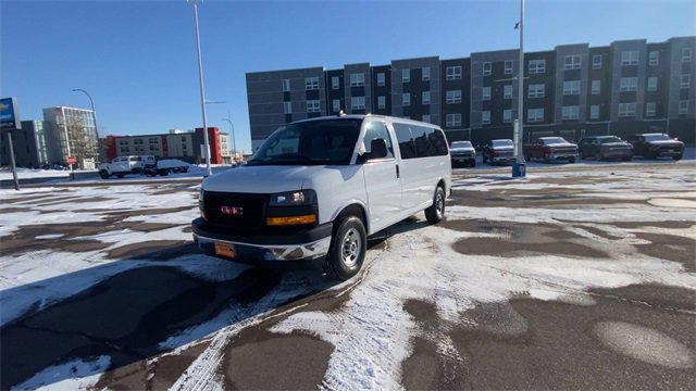 Used 2023 GMC Savana 2500 LS w/ Driver Convenience Package image 4