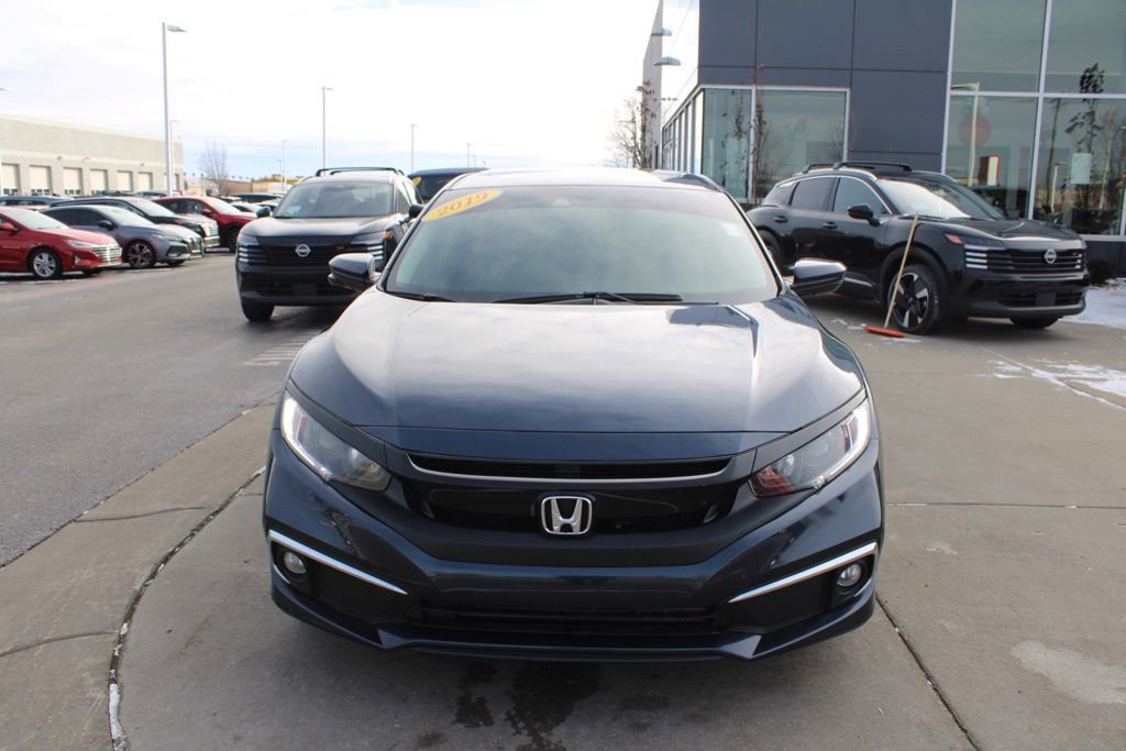 Used 2019 Honda Civic EX image 2