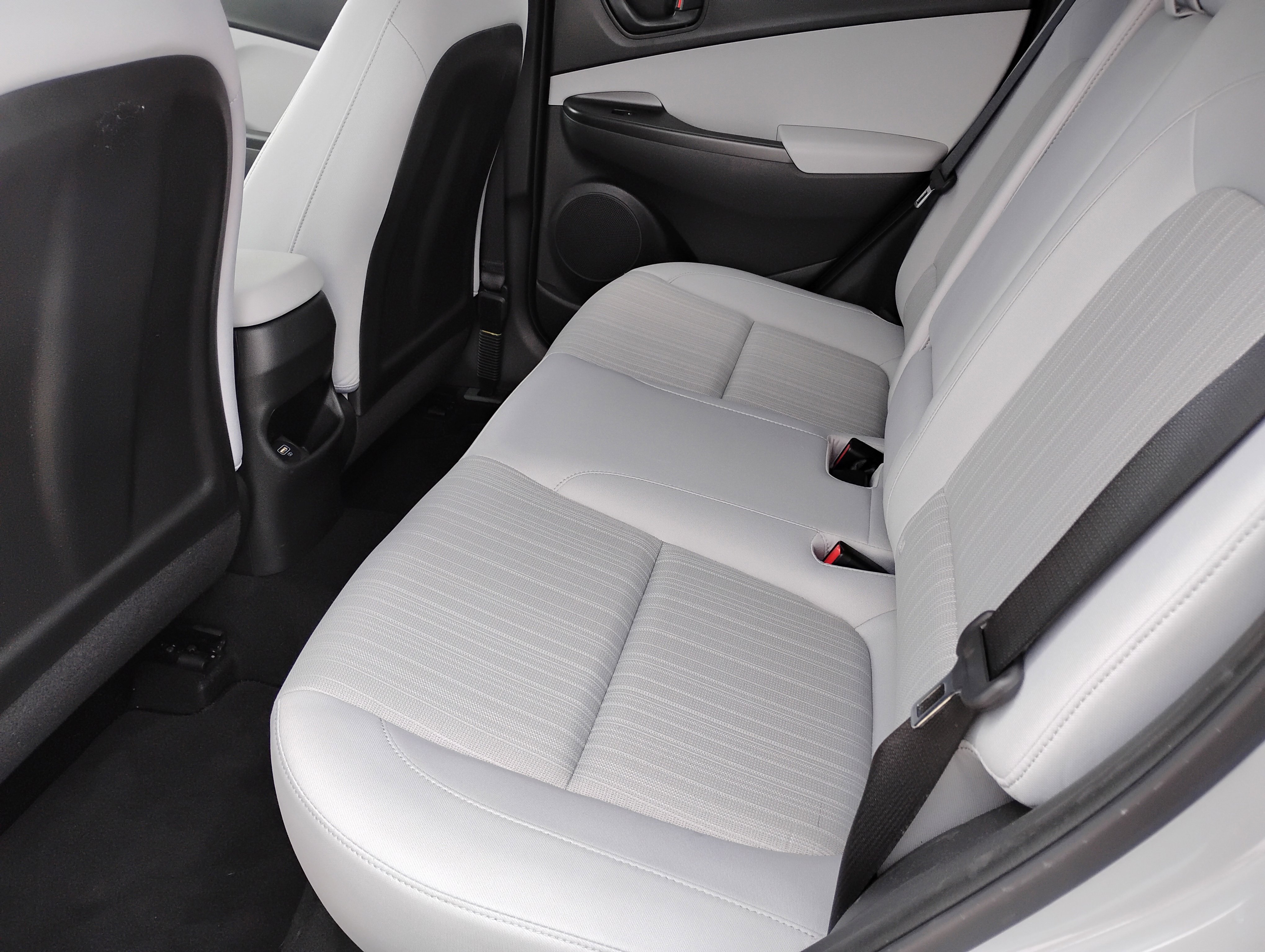 Used 2023 Hyundai Kona SEL w/ Cargo Package image 17