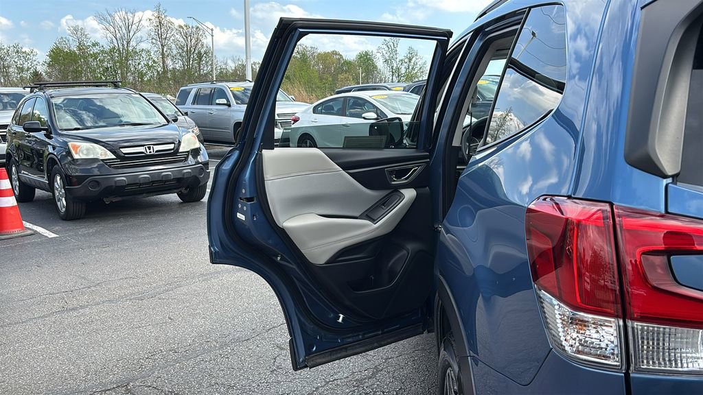 Used 2021 Subaru Forester Premium image 30