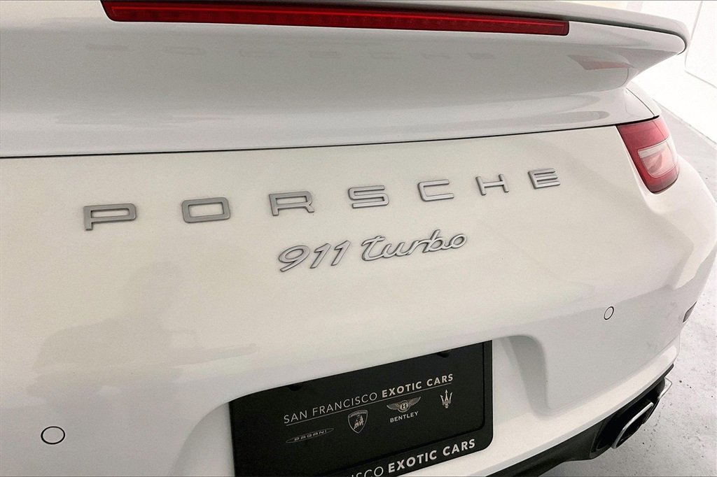 Used 2016 Porsche 911 Turbo image 18