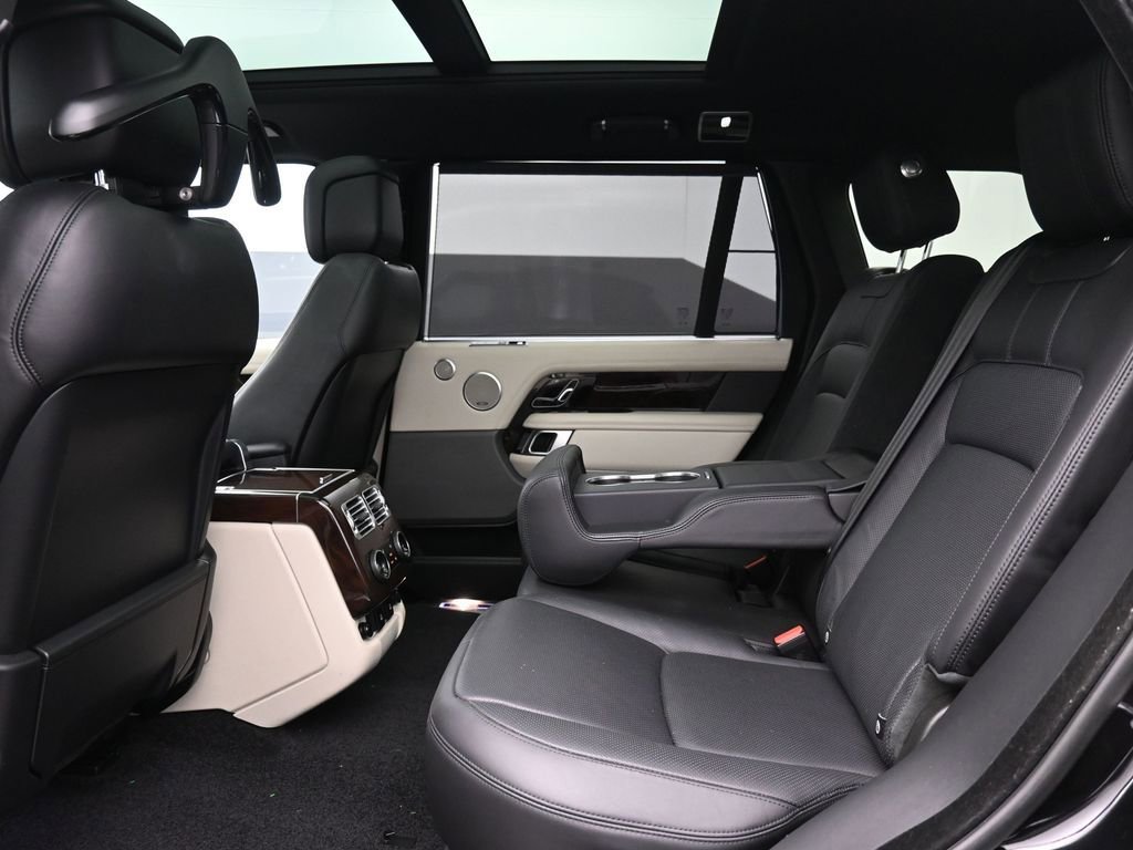 Used 2020 Land Rover Range Rover Long Wheelbase HSE image 21