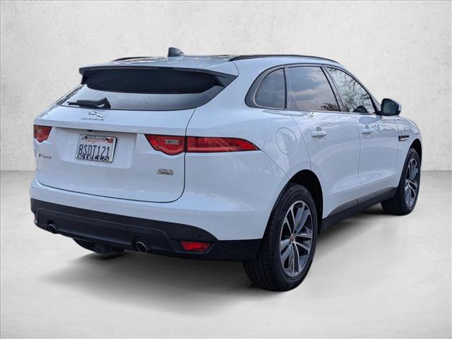 Used 2020 Jaguar F-PACE Premium image 5