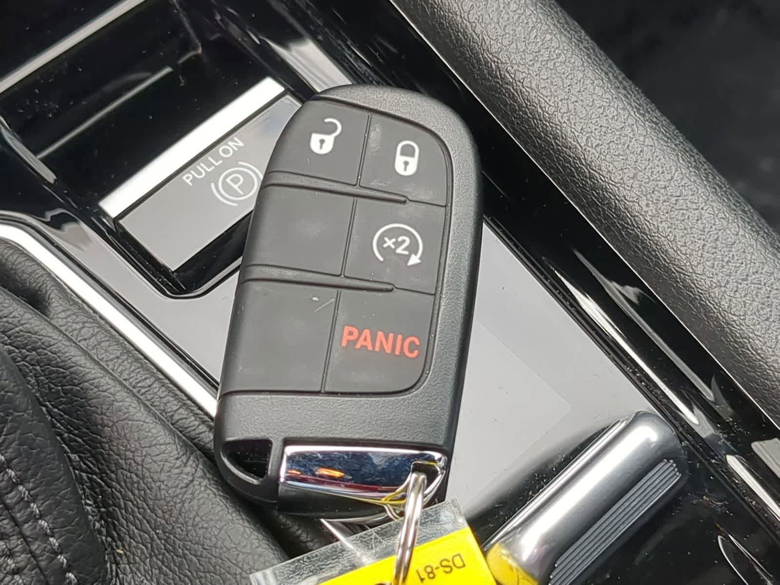 Certified 2023 Jeep Compass Limited AWD/4WD image 32