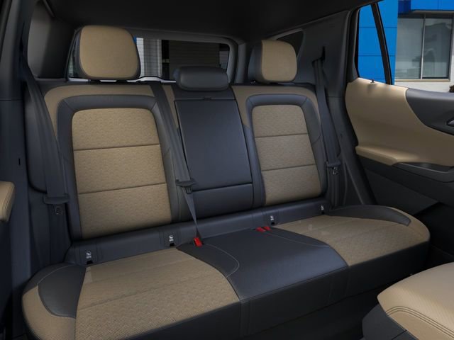 New 2026 Chevrolet Equinox ACTIV AWD/4WD image 17