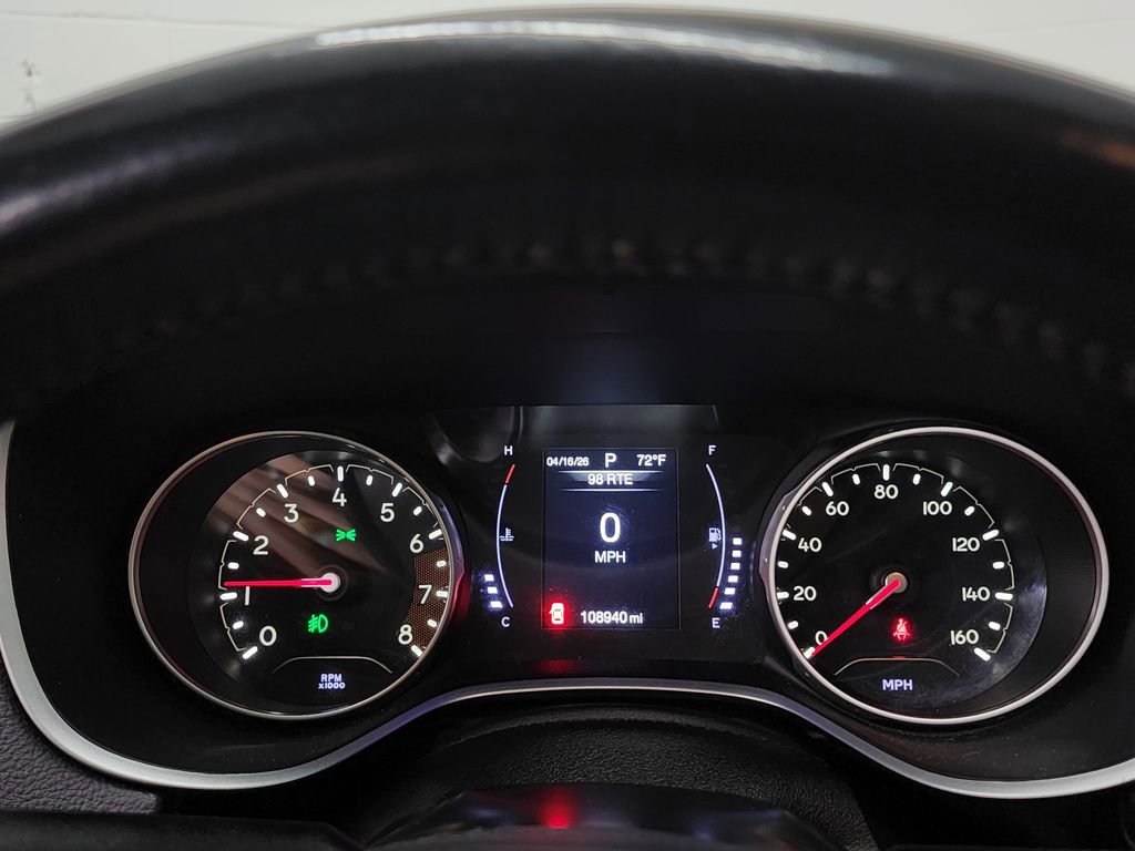 Used 2019 Jeep Compass Latitude image 14