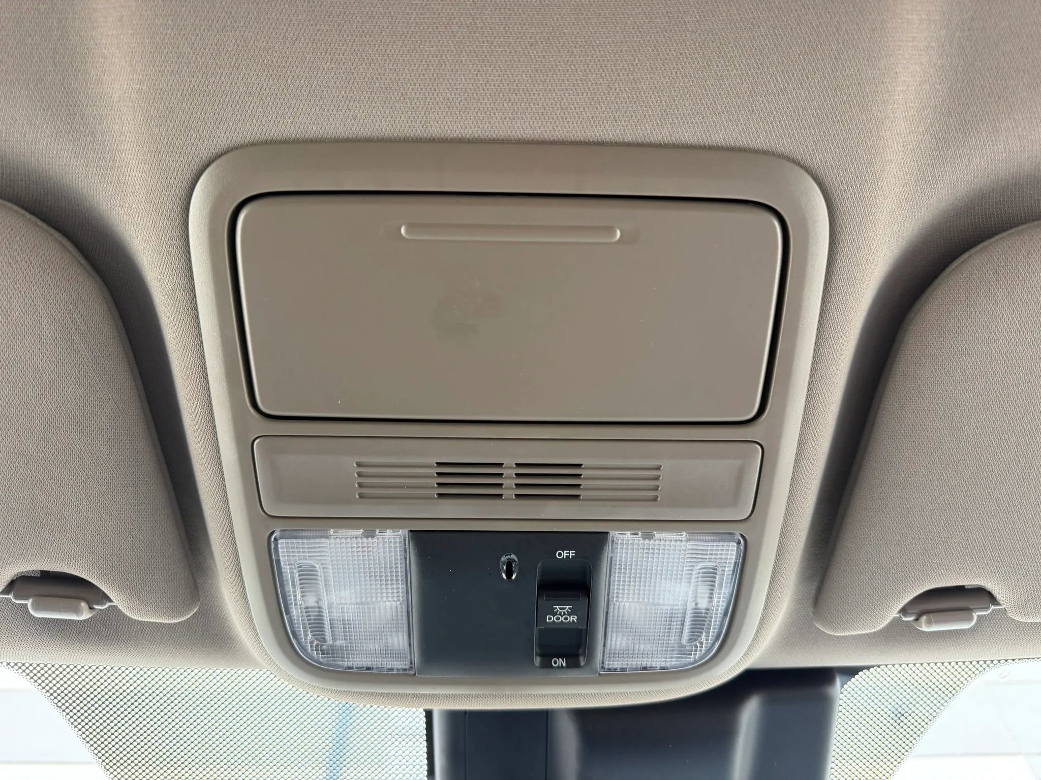 Used 2019 Honda Odyssey EX image 36