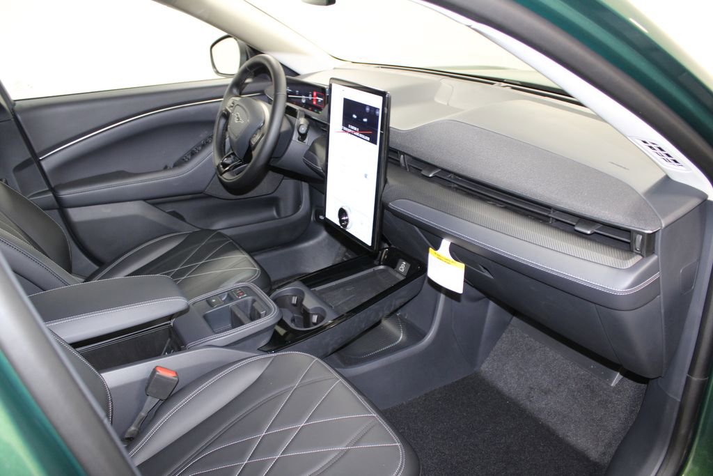 New 2025 Ford Mustang Mach-E Select image 26