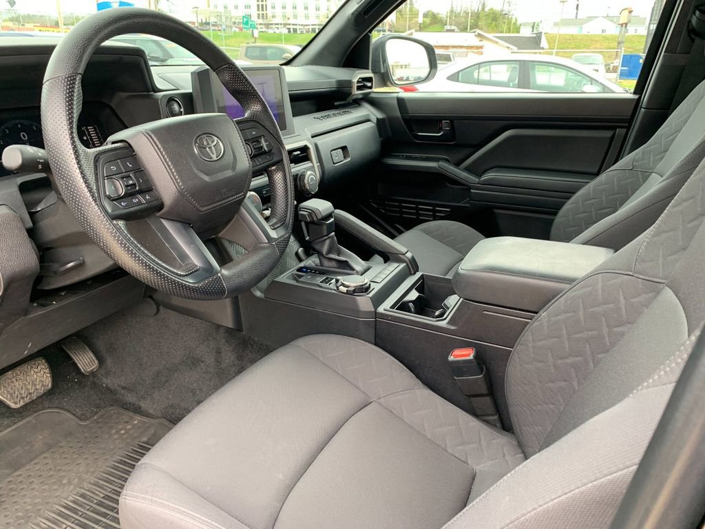 Used 2025 Toyota Tacoma SR w/ SR Upgrade Package image 11
