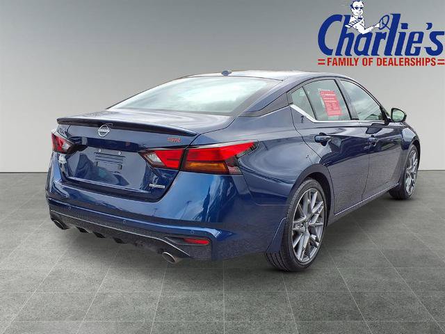 Certified 2024 Nissan Altima 2.0 SR FWD image 4