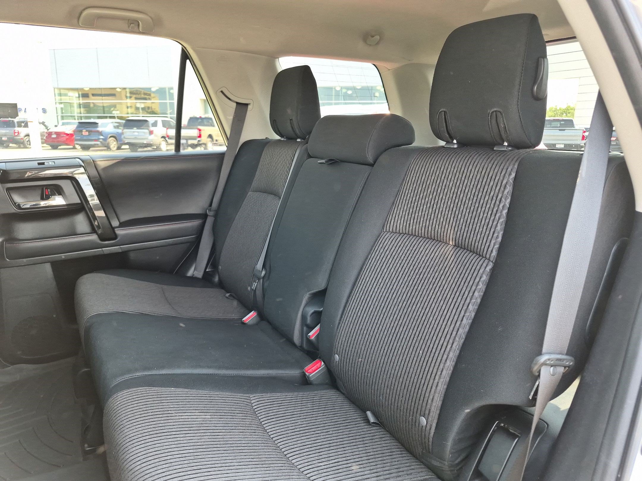 Used 2021 Toyota 4Runner TRD Off-Road AWD/4WD image 29