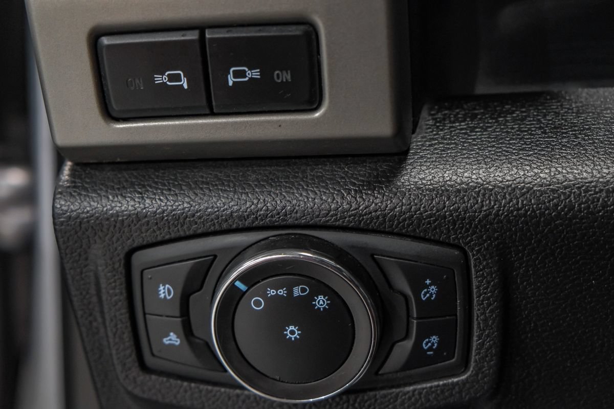 Used 2021 Ford F450 Lariat w/ Lariat Ultimate Package AWD/4WD image 30