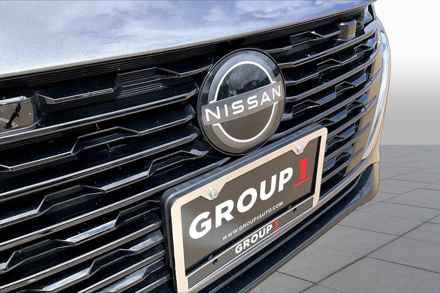 Used 2025 Nissan Sentra S FWD image 29
