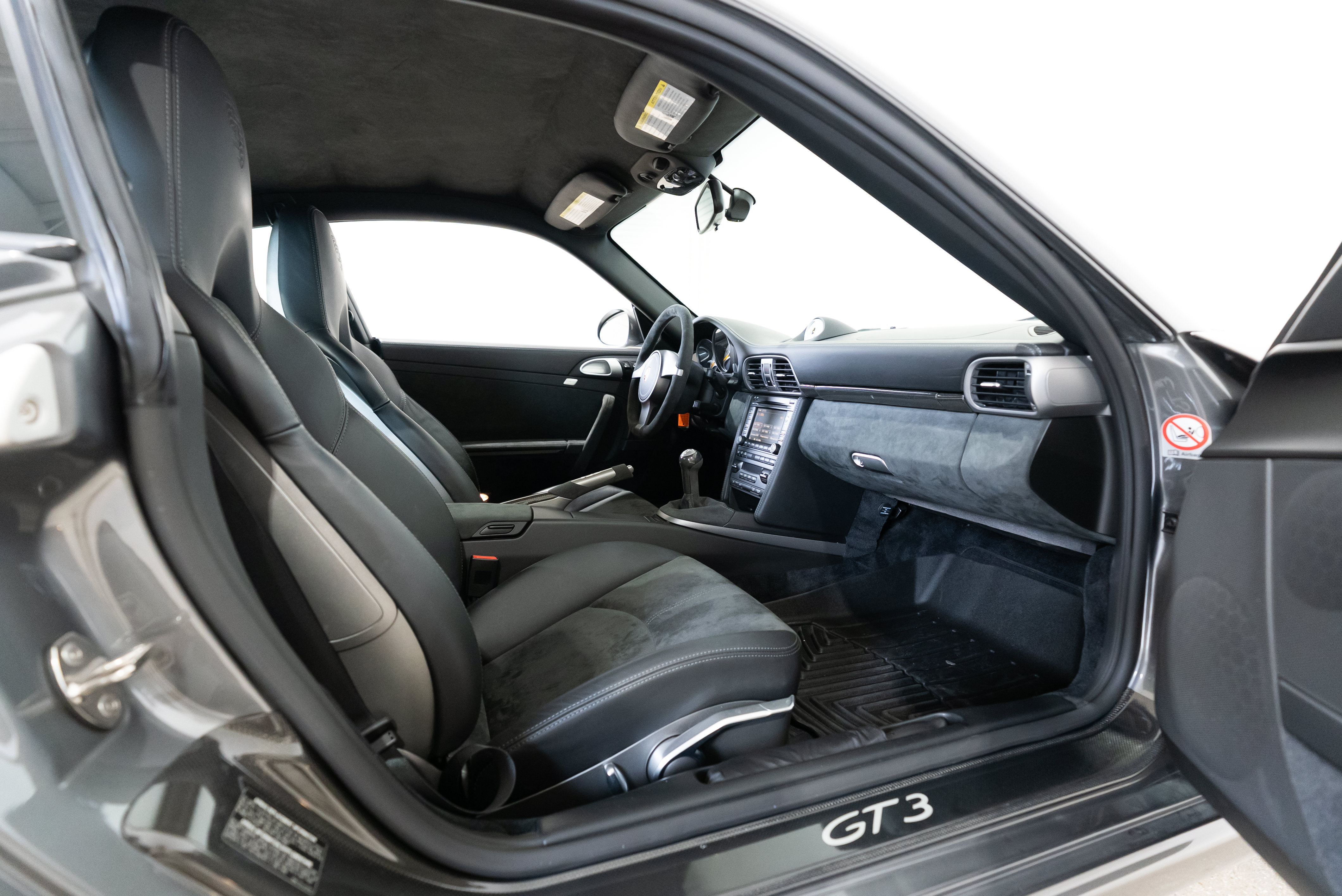 Used 2011 Porsche 911 GT3 RWD image 84