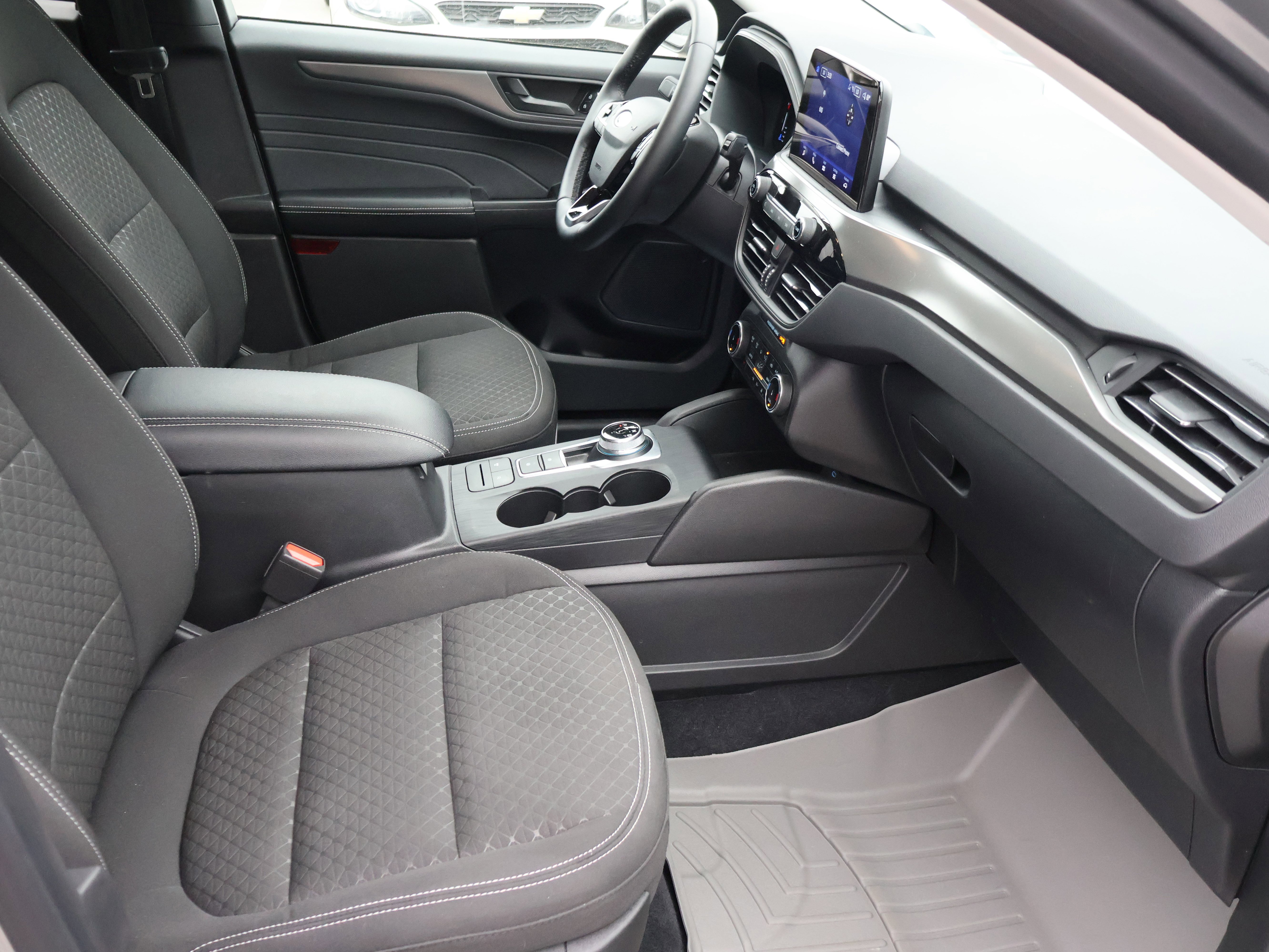 Used 2023 Ford Escape Active w/ Cold Weather Package image 11