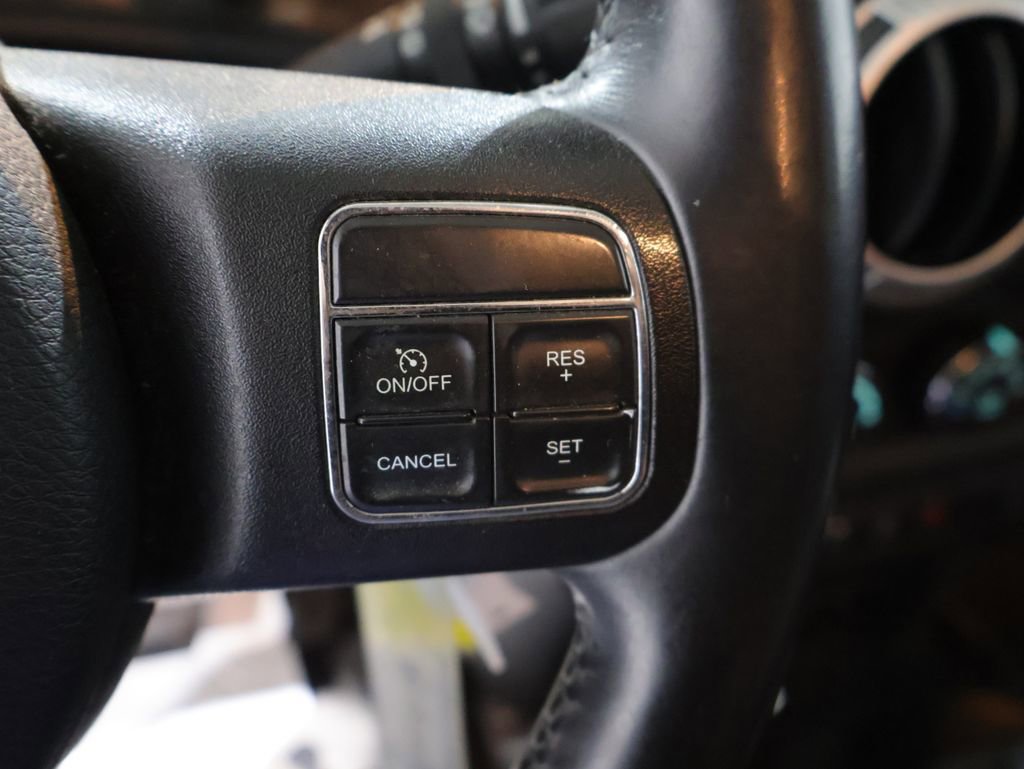 Used 2015 Jeep Wrangler Unlimited Sahara w/ Trailer Tow Group AWD/4WD image 31