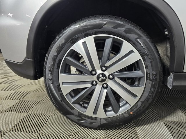 Used 2024 Mitsubishi Outlander Sport ES image 16
