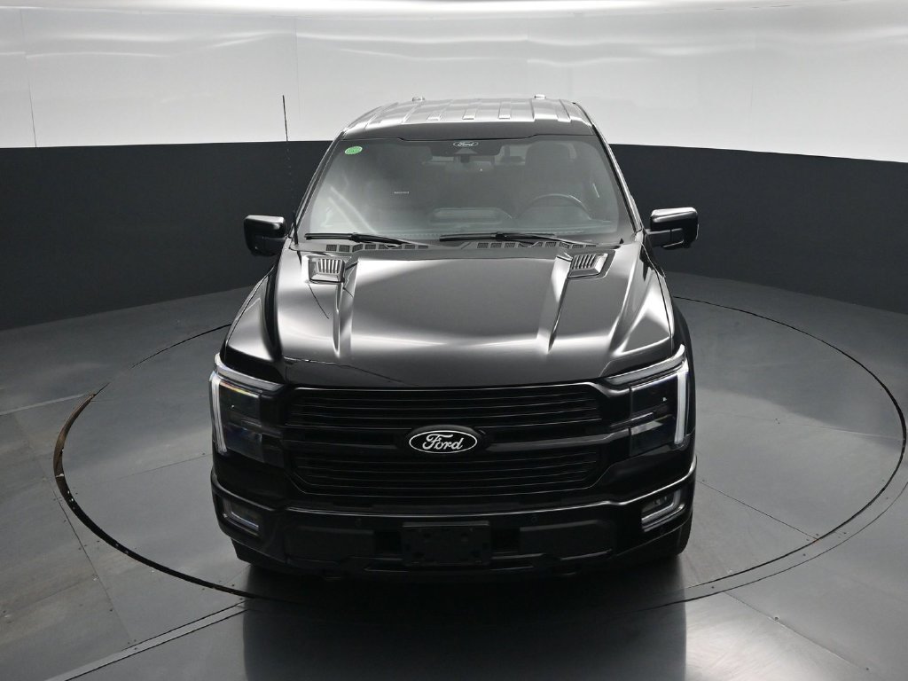Certified 2024 Ford F150 Platinum w/ FX4 Off-Road Package AWD/4WD image 38