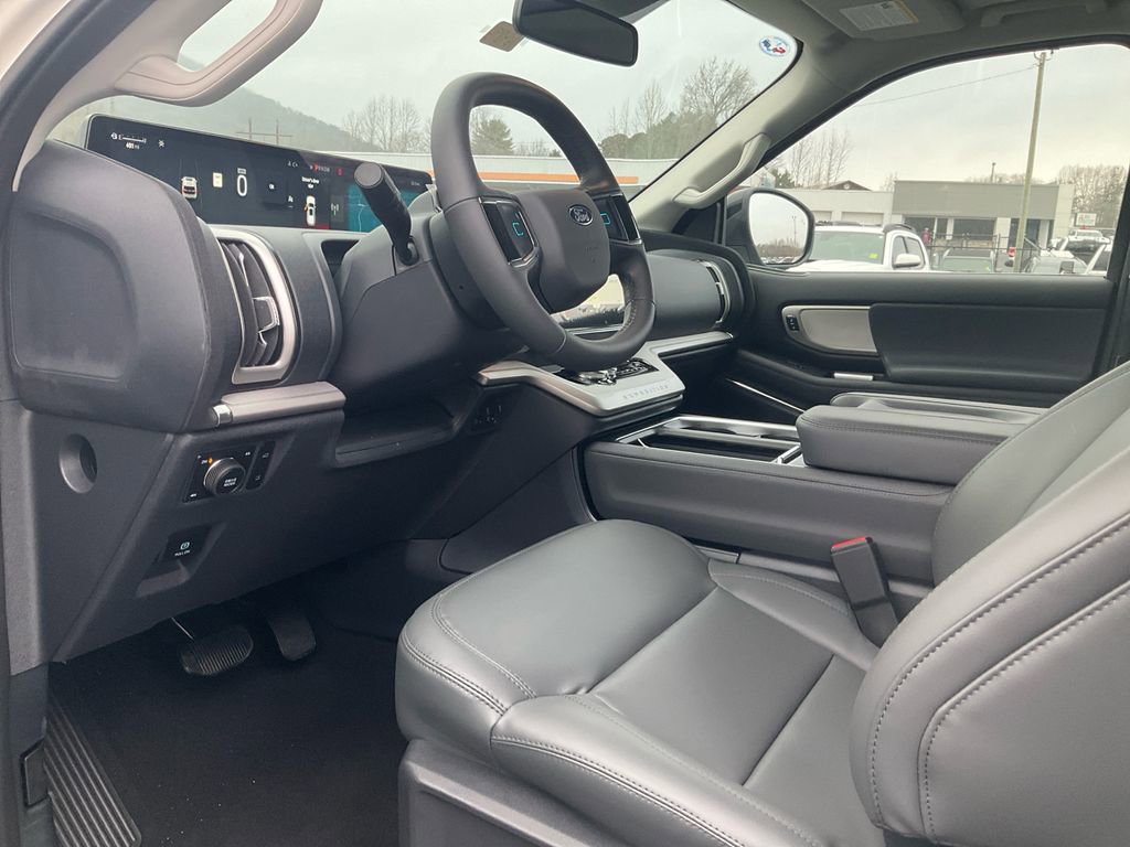 New 2026 Ford Expedition Max Active image 15