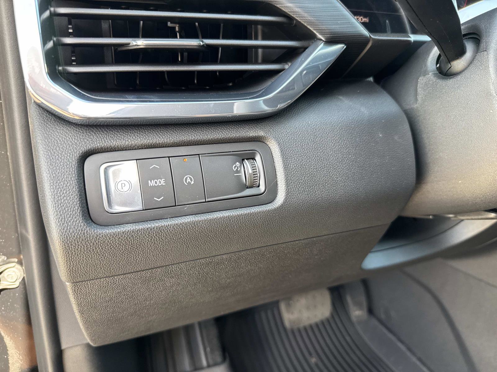 New 2026 GMC Acadia Elevation w/ LPO, Floor Liner Package image 37