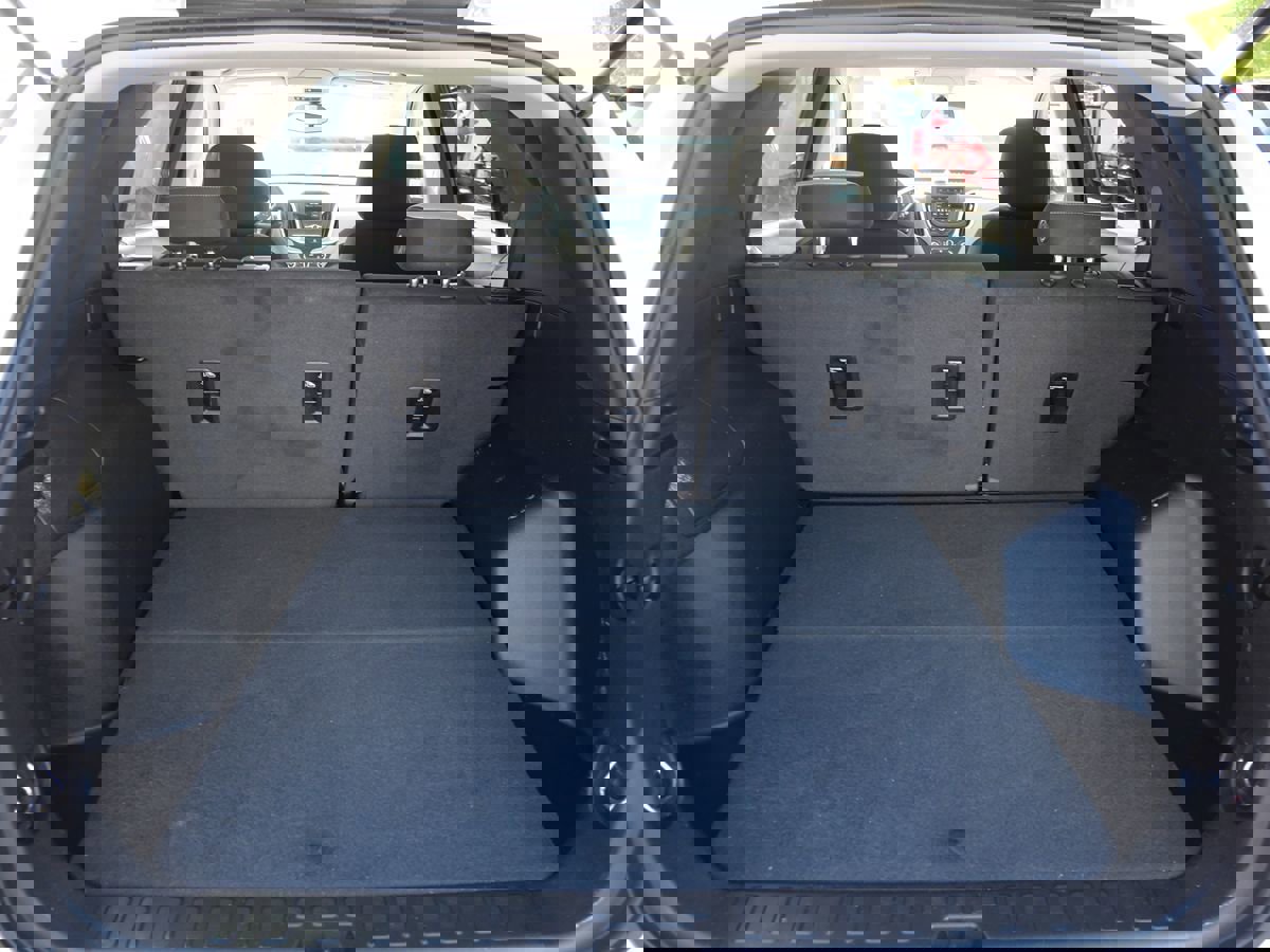 Used 2019 Chevrolet Equinox LS w/ LS Convenience Package image 31