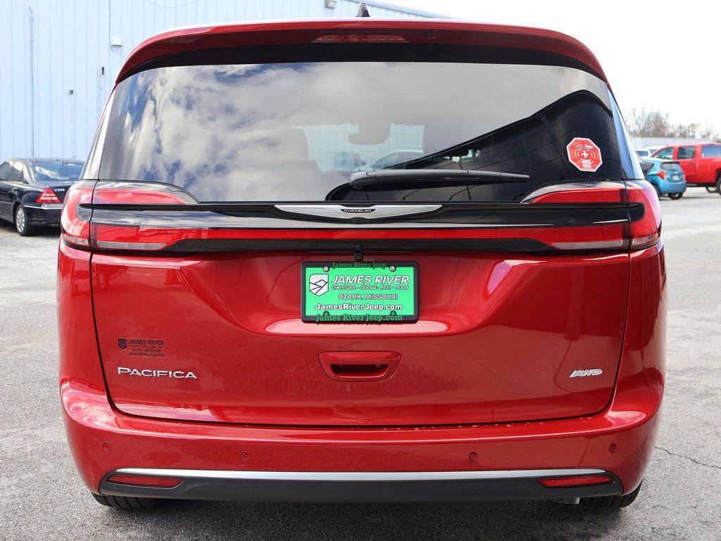 New 2026 Chrysler Pacifica Pinnacle AWD/4WD image 4