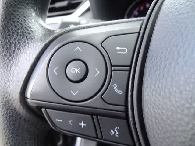Used 2024 Toyota RAV4 XLE FWD image 18