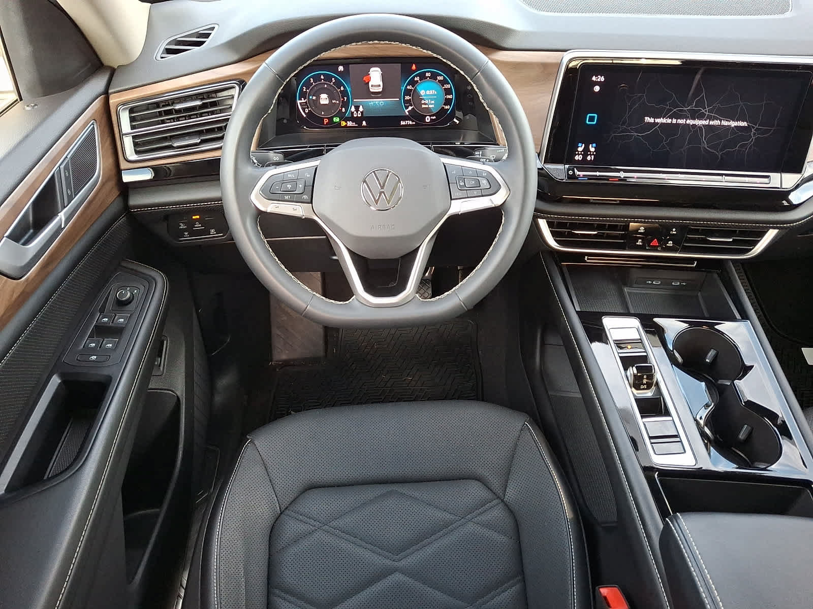 Used 2024 Volkswagen Atlas SE AWD/4WD image 14