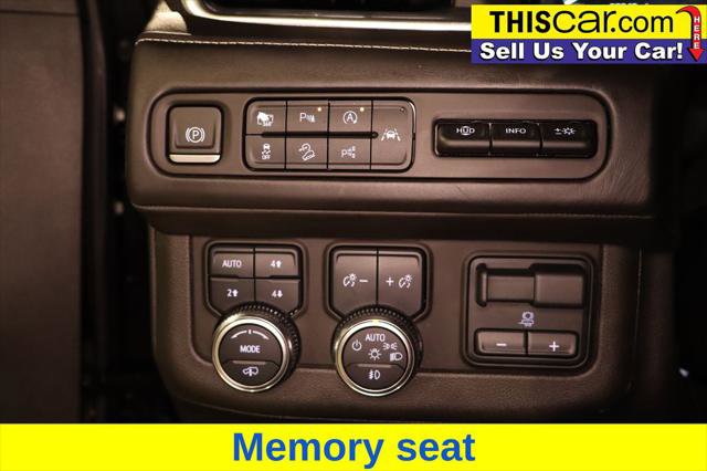 Used 2023 GMC Yukon XL Denali Ultimate image 25