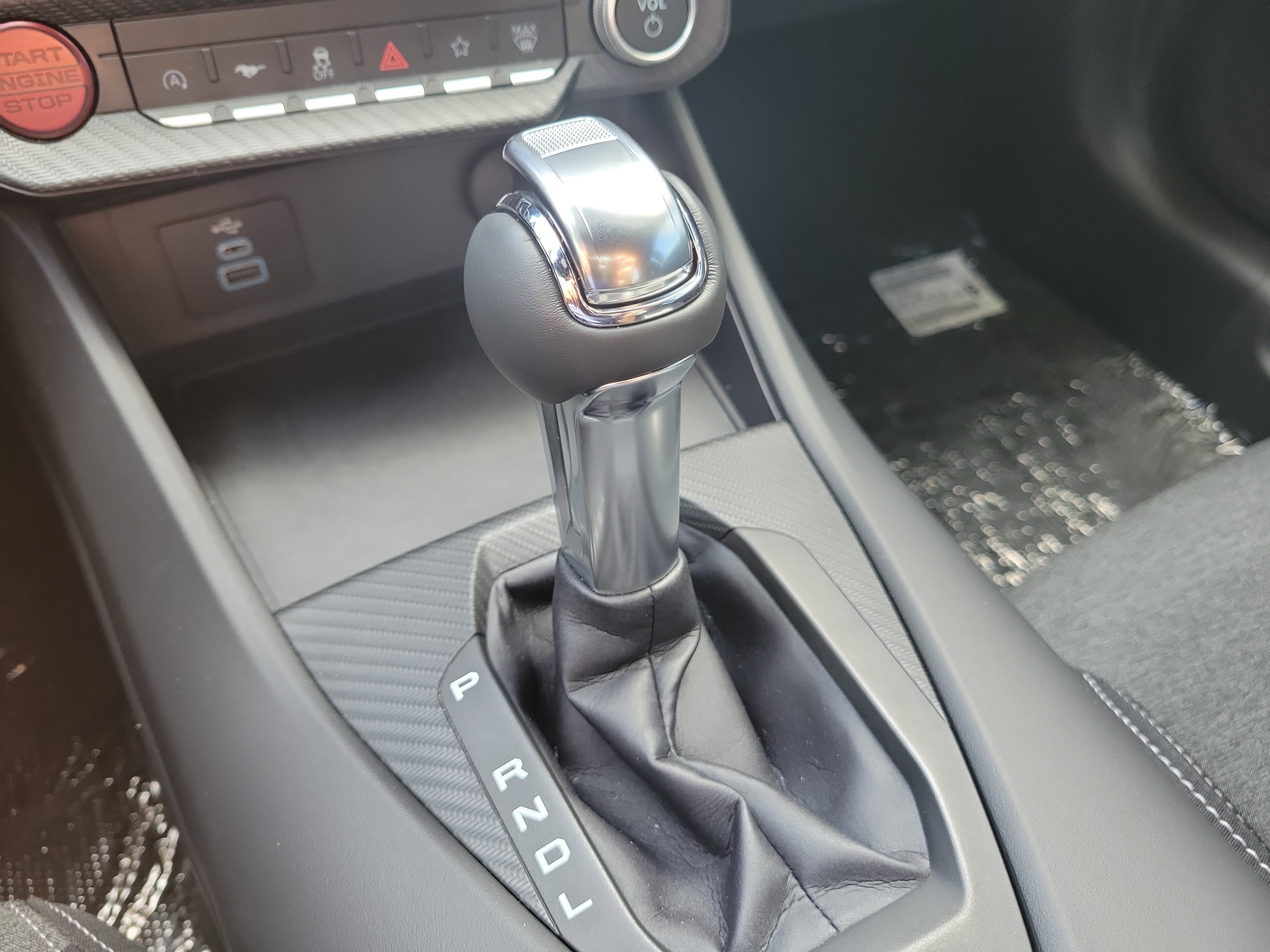 Used 2025 Ford Mustang Coupe RWD image 24