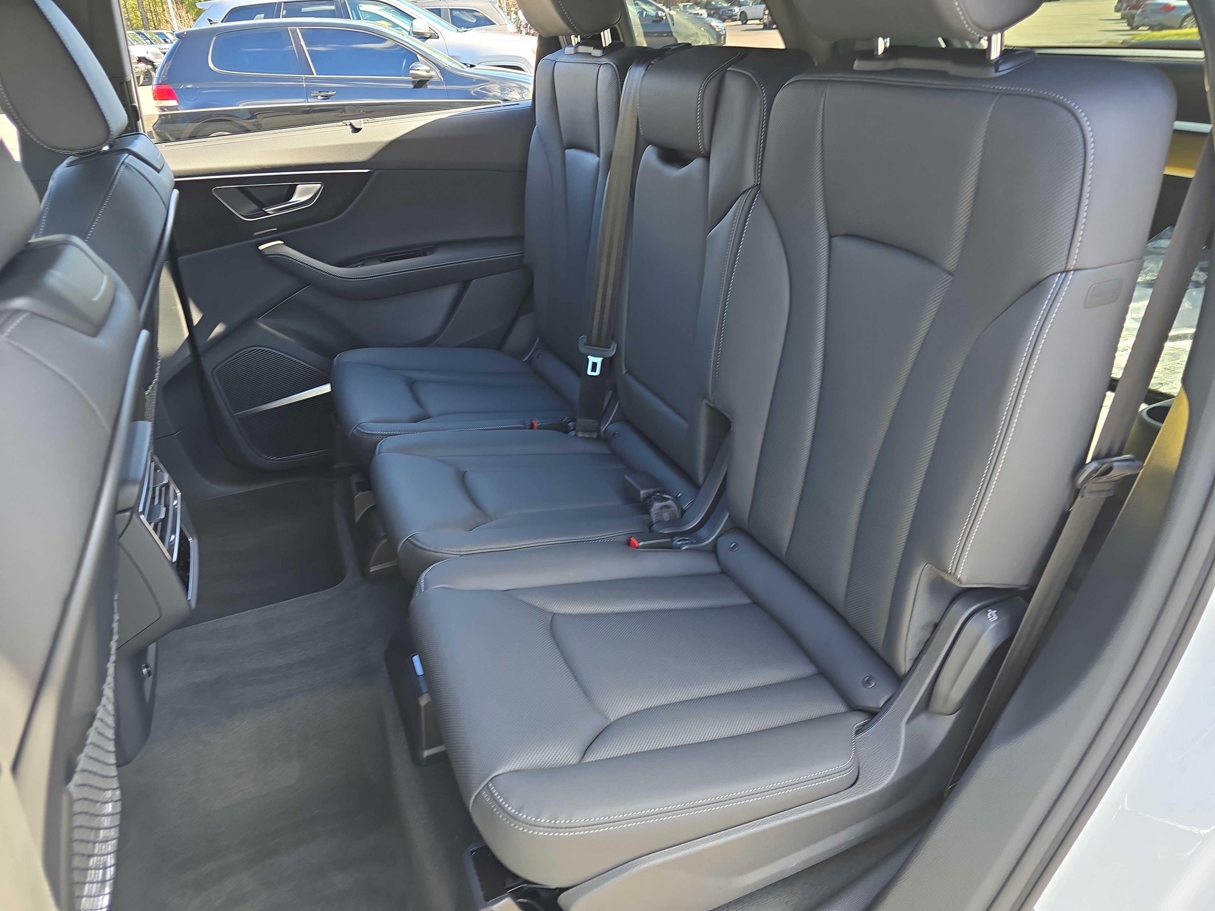 New 2026 Audi Q7 3.0T Premium Plus image 17