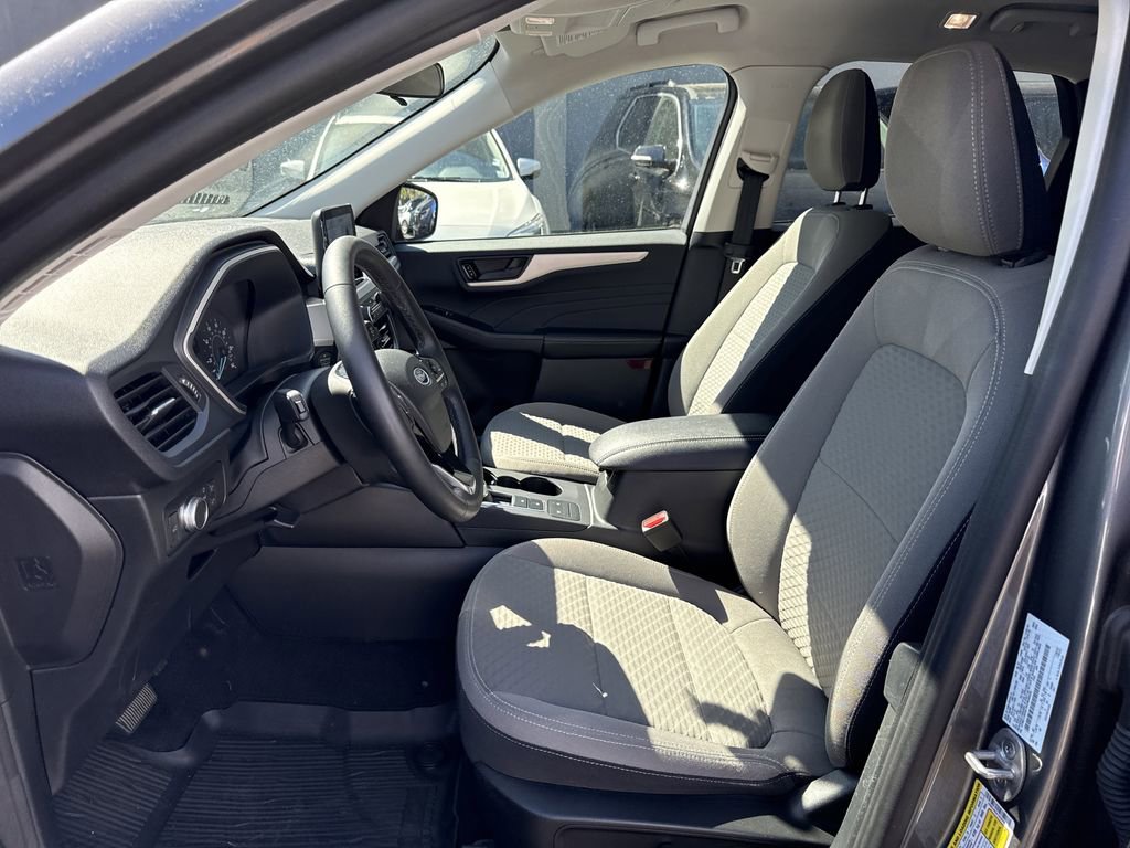 Used 2022 Ford Escape SE w/ Convenience Package AWD/4WD image 17