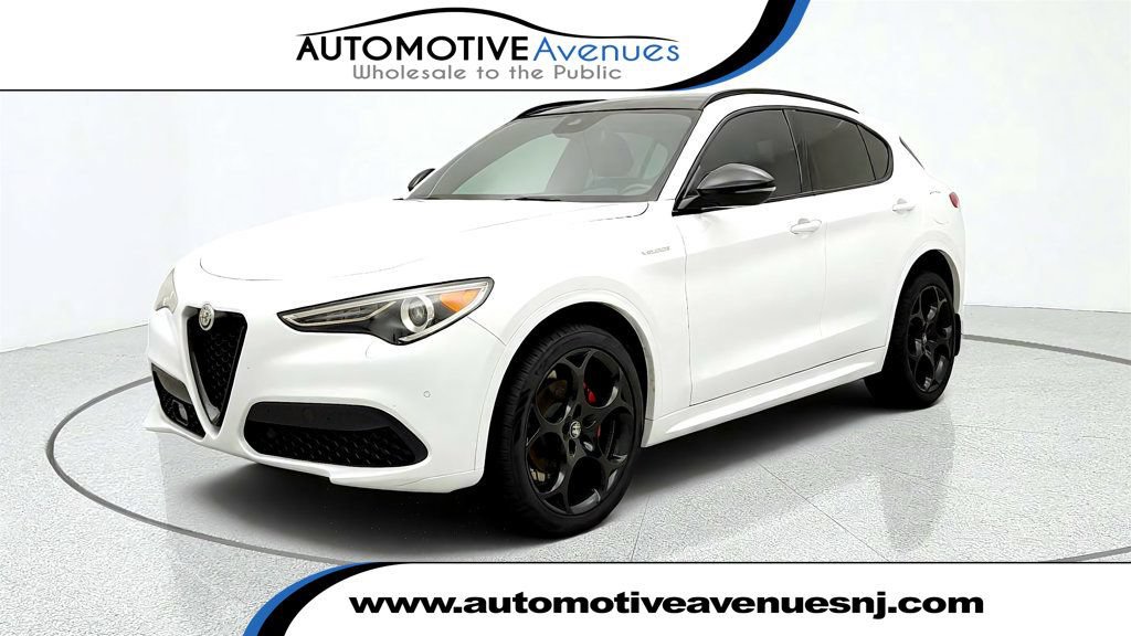 Used 2023 Alfa Romeo Stelvio Veloce