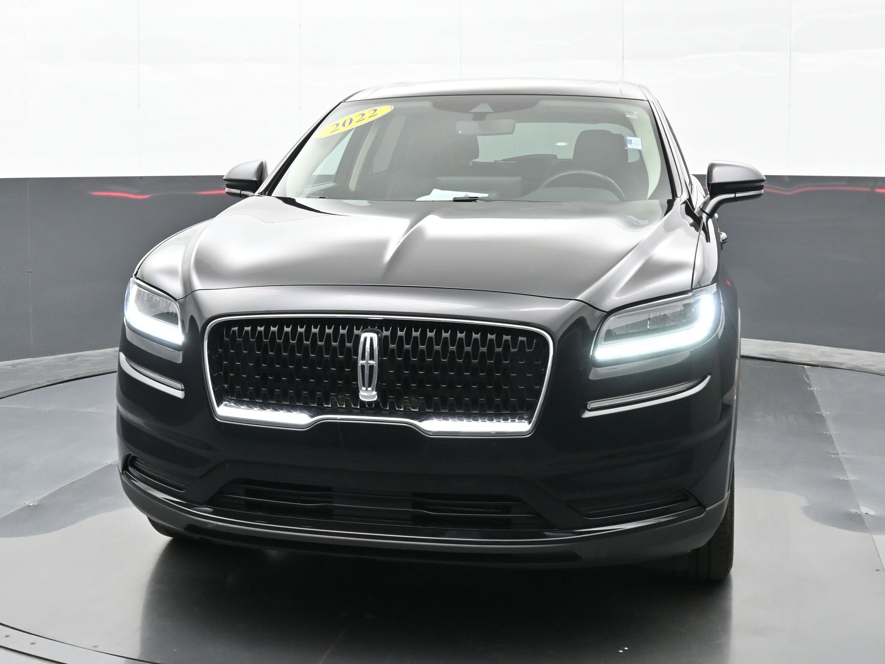 Used 2022 Lincoln Nautilus Reserve w/ Monochromatic Package AWD/4WD image 7