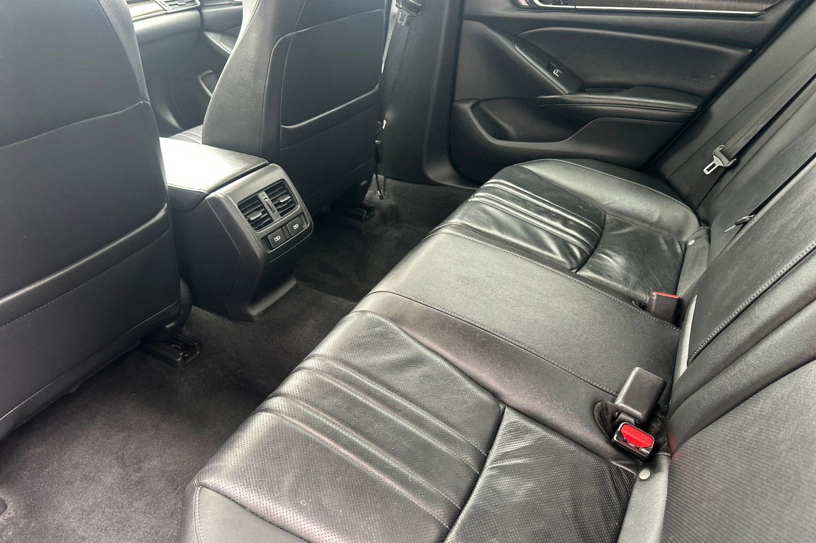 Used 2021 Honda Accord EX-L image 14