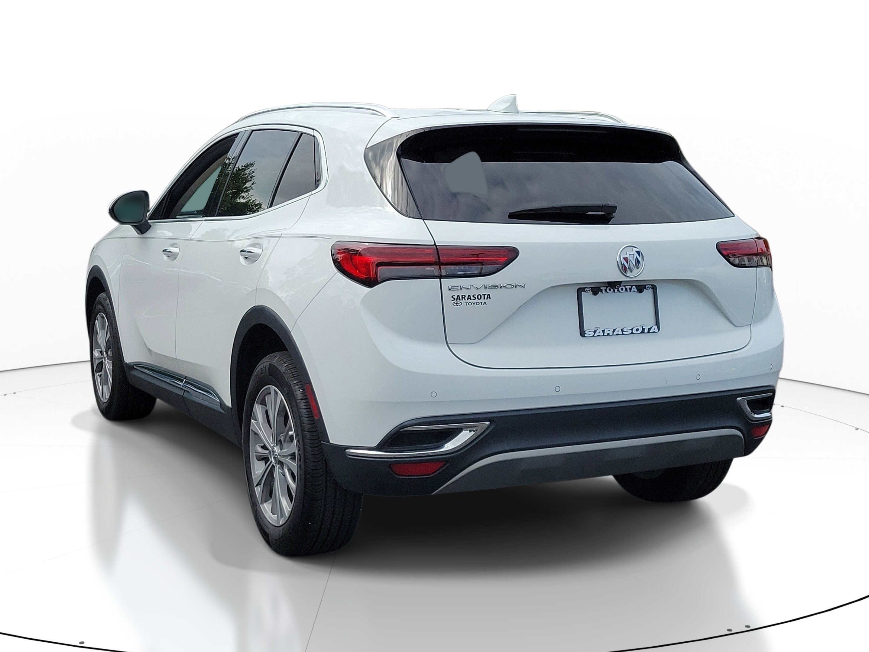 Used 2022 Buick Envision Preferred w/ Safety Package FWD image 4