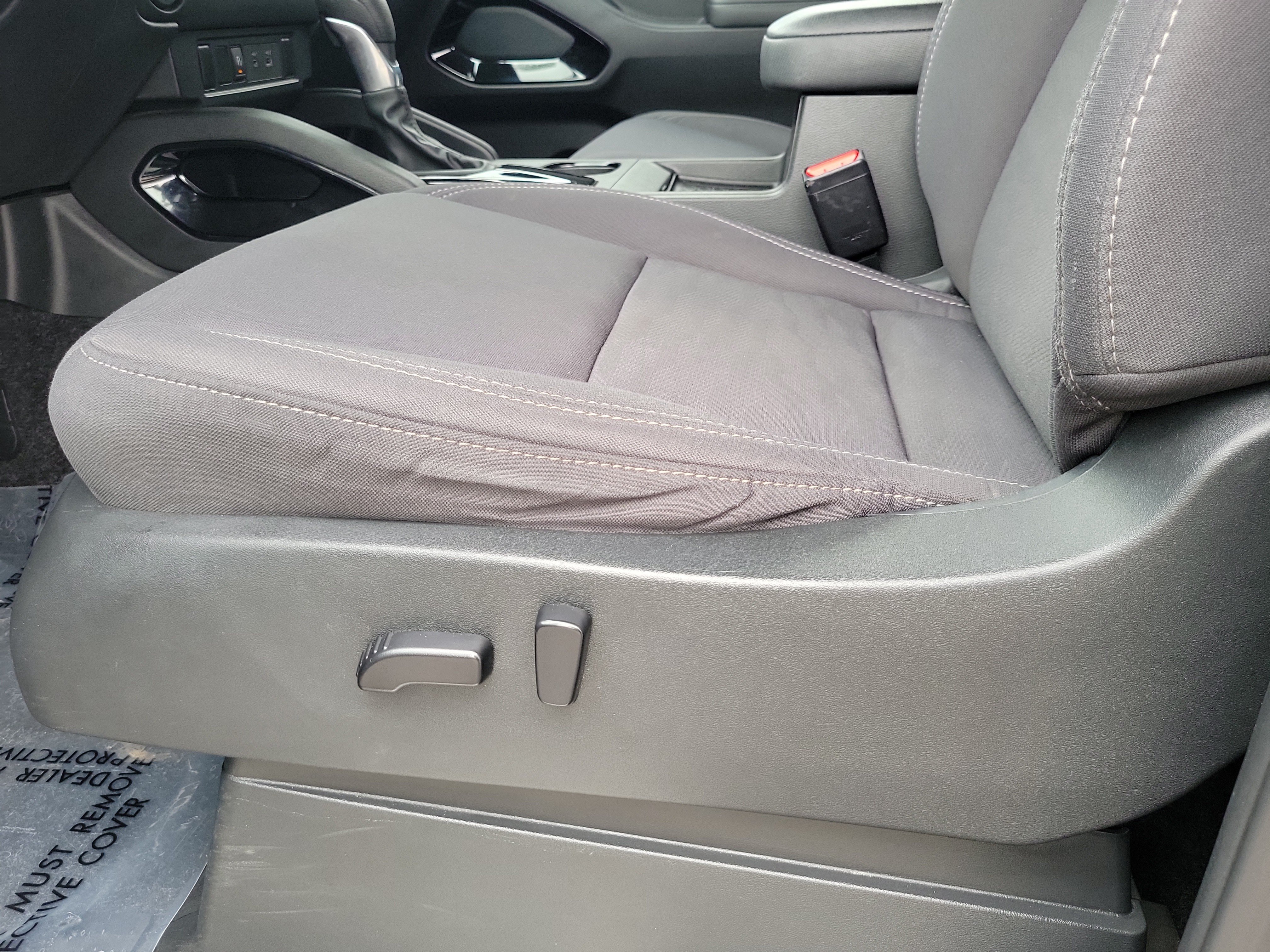 Used 2023 Nissan Frontier SV w/ Midnight Edition Package RWD image 12