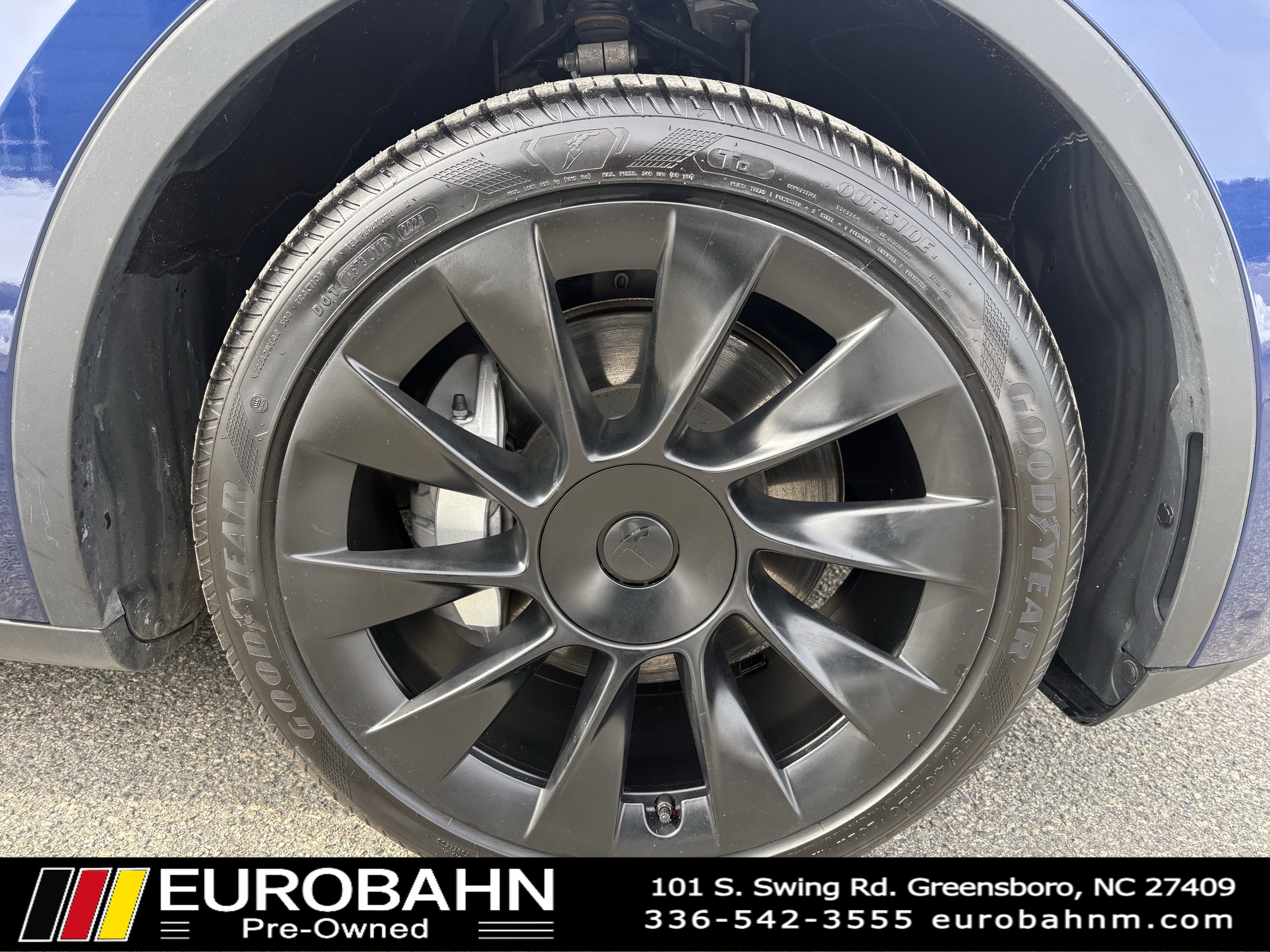 Used 2023 Tesla Model Y Long Range image 35