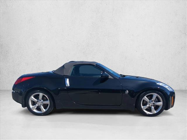 Used 2006 Nissan 350Z Touring image 4